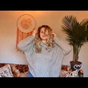 Super Comfy sparkly sweater